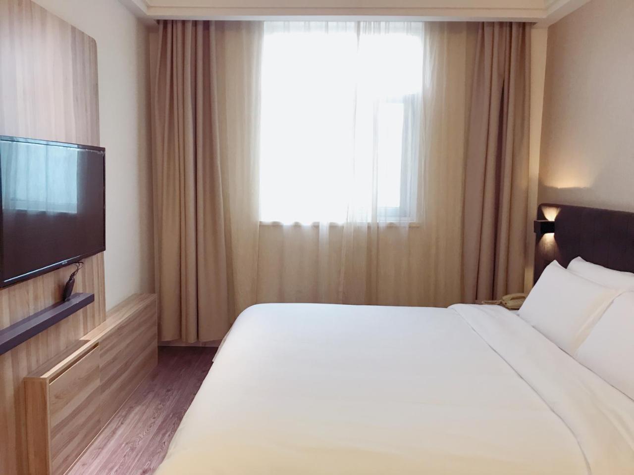Hanting Premium Shanghai Hongkou Football Stadium Second Branch Екстериор снимка